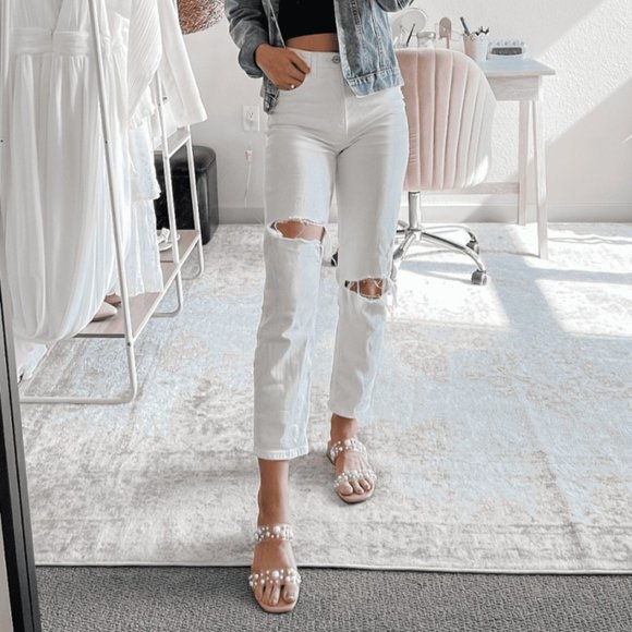 Abercrombie & Fitch Denim - Abercrombie & Fitch High Rise Mom Jean 29 Regular